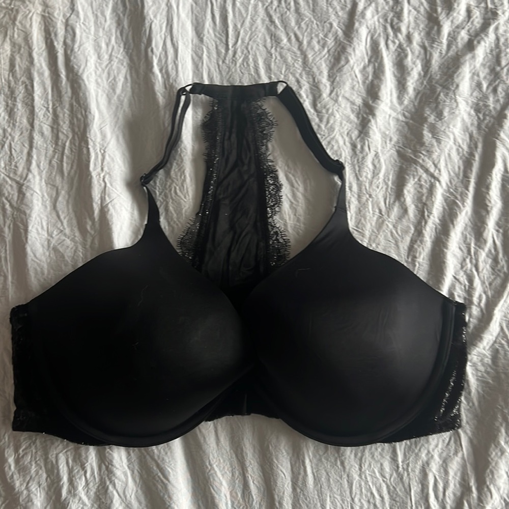 Victoria’s Secret black racer back bra